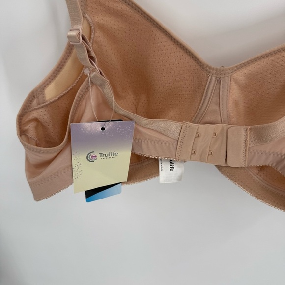 Trulife Mastectomy Cool Max Beige/Latte Wireless Silky Bra Size 40A NEW - Picture 5 of 8